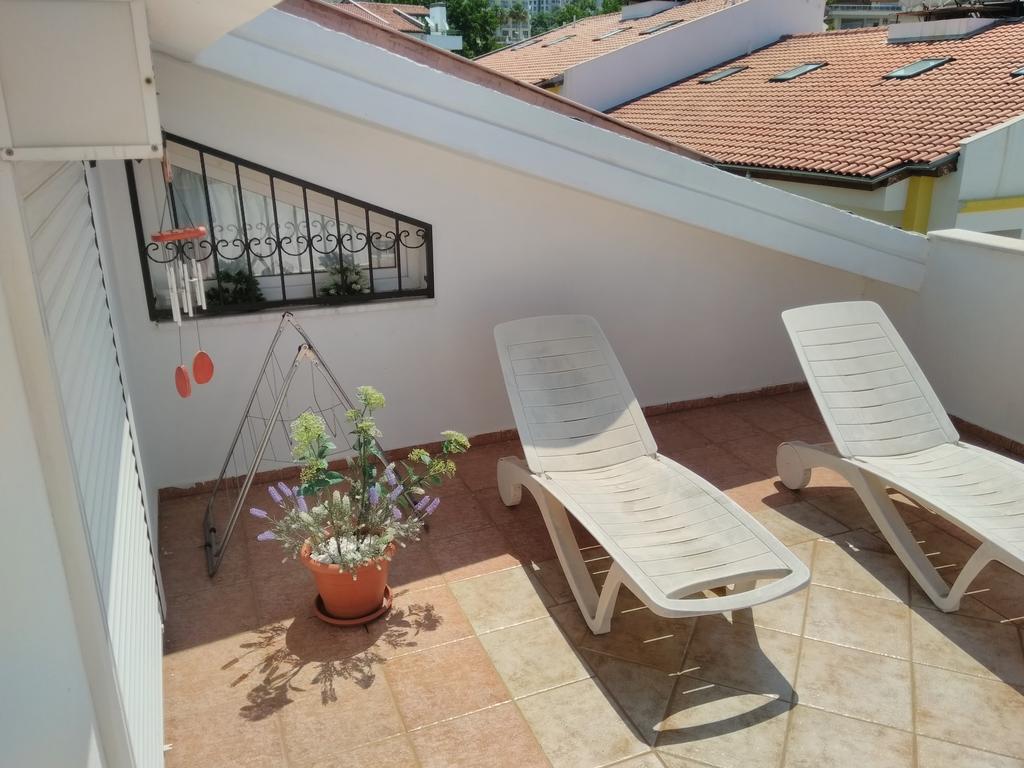 Gaby Apartment Kuşadası Ngoại thất bức ảnh