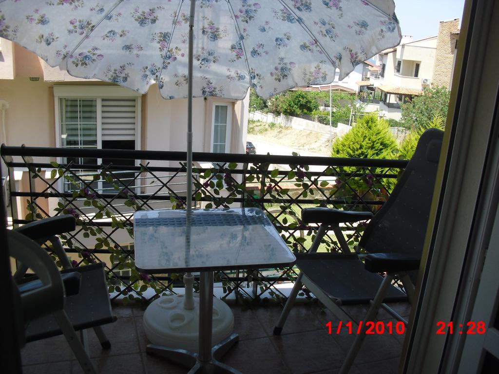 Gaby Apartment Kuşadası Ngoại thất bức ảnh